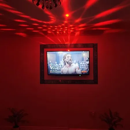 شقة A7tg Ground Floor Setup For Your Most Amazing & Relaxed + Free Parking + Free Fast Wifi * ليدز